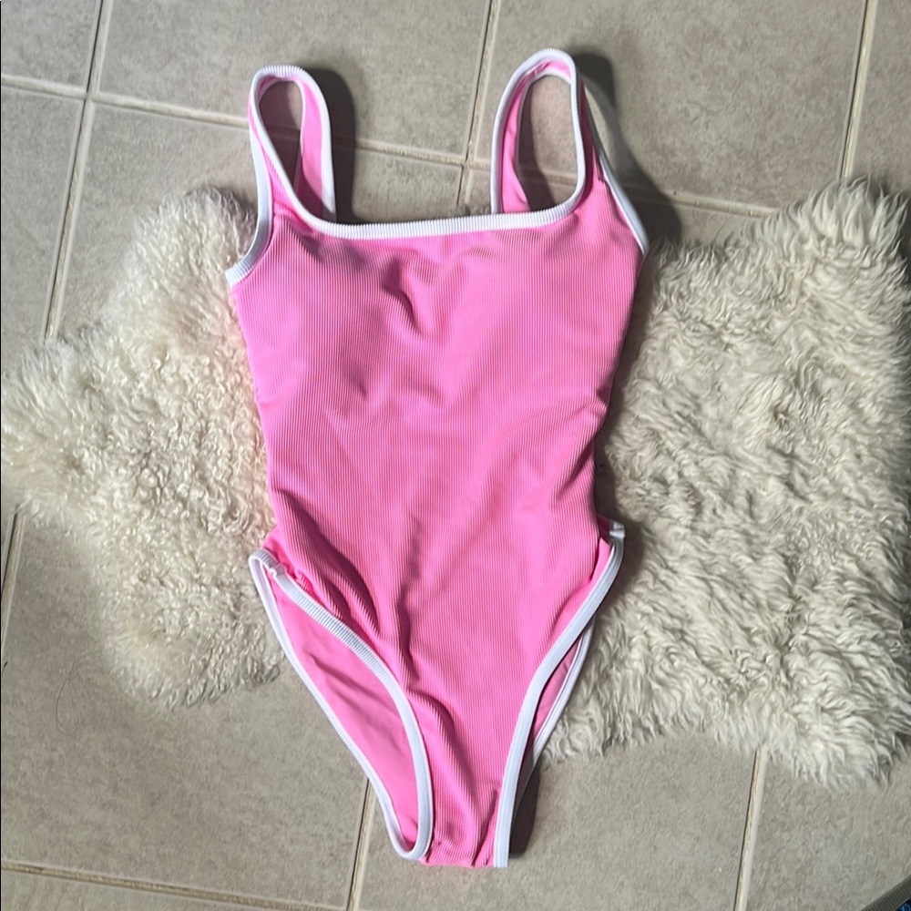 Lainsnow Ocean Isle One-Piece Swimsuit